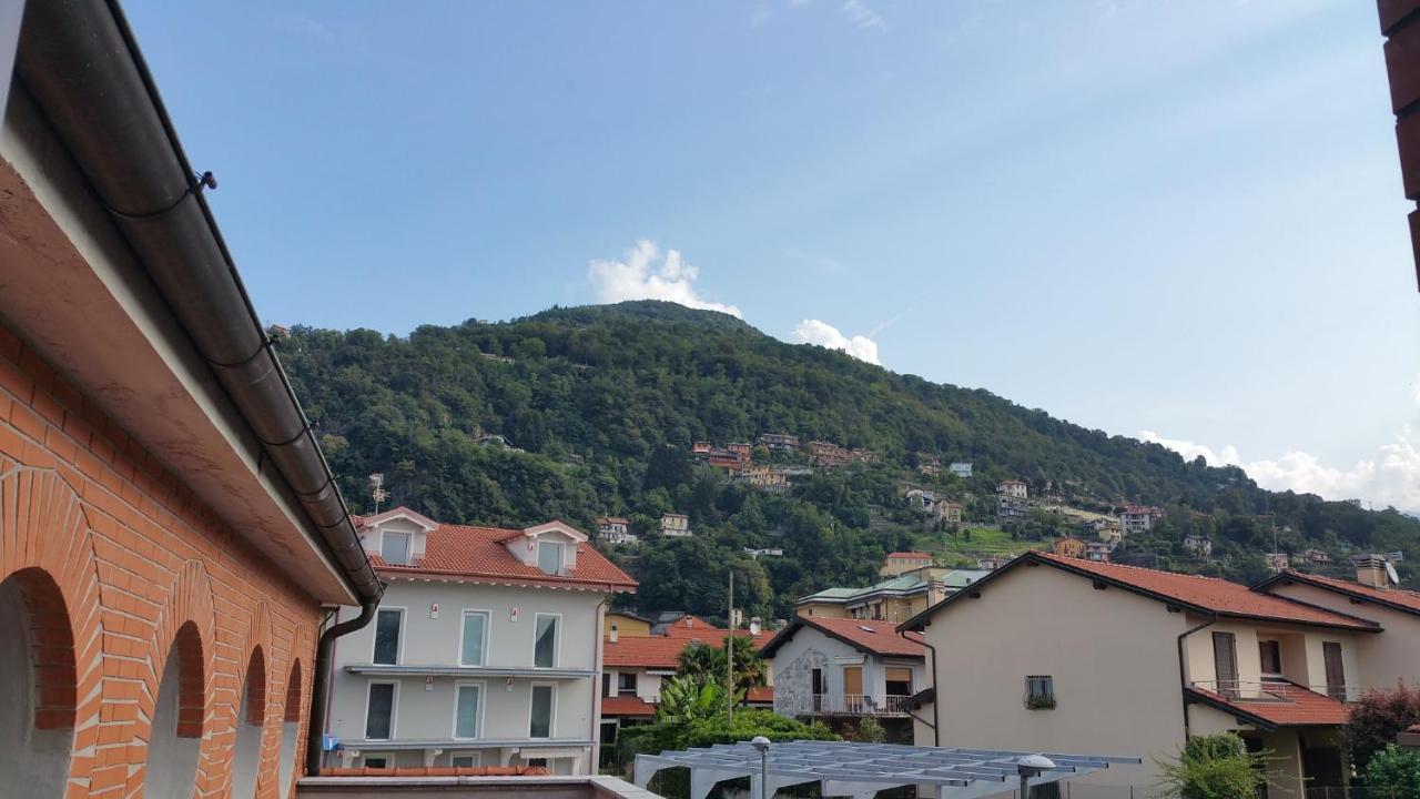 Ostello Casa Emmaus Maccagno Buitenkant foto